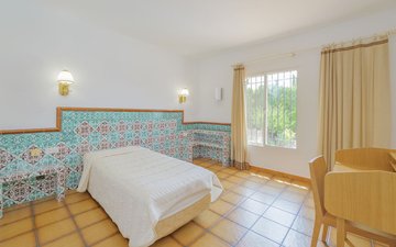 Property slide 36