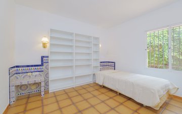 Property slide 41