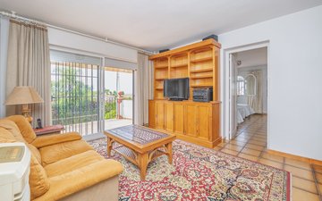 Property slide 43