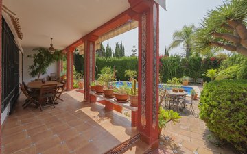 Property slide 50
