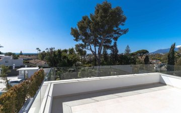 Property slide 43