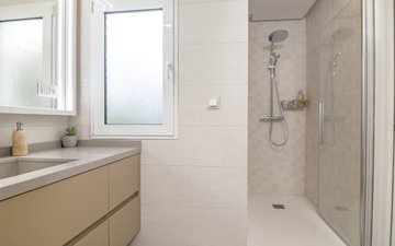 Property slide 16