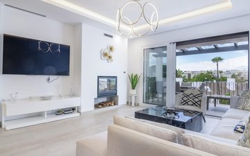 Property slide 40