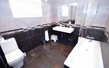 Property slide 30