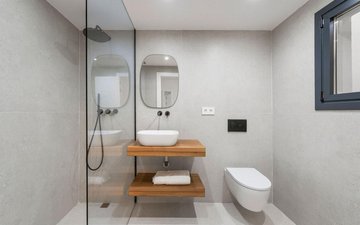 Property slide 18
