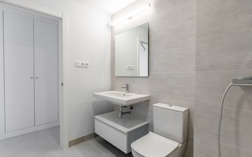 Property slide 18