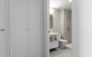 Property slide 21