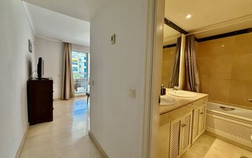 Property slide 14