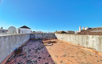 Property slide 23