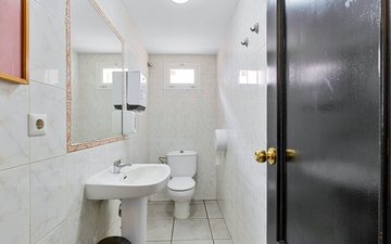 Property slide 20