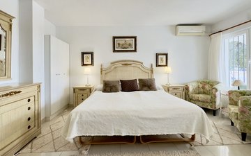 Property slide 30