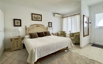 Property slide 31