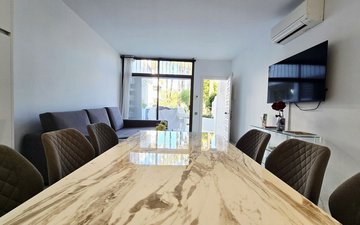 Property slide 19