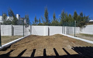Property slide 15