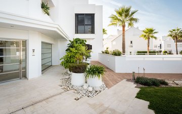 Property slide 43