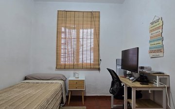 Property slide 10
