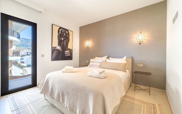 Property slide 24