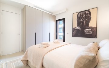Property slide 25