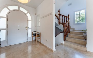 Property slide 14