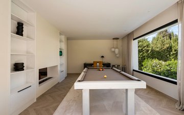 Property slide 21