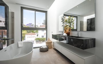 Property slide 18