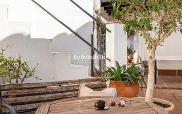 Property slide 31