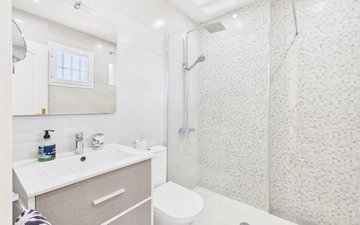 Property slide 21