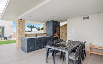 Property slide 20