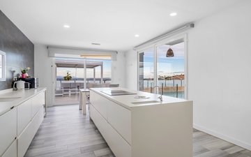 Property slide 22