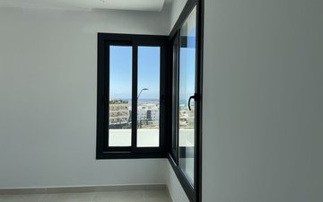 Property slide 21
