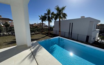 Property slide 35