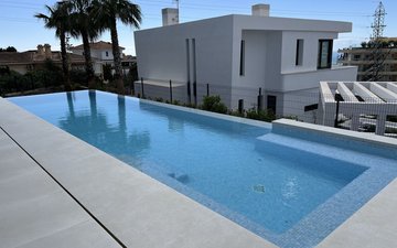 Property slide 36
