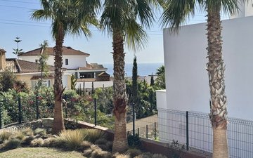 Property slide 38