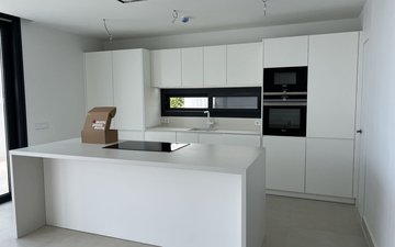 Property slide 6