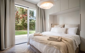 Property slide 19