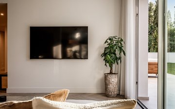 Property slide 20