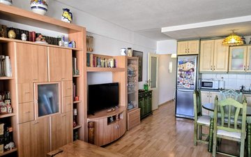 Property slide 8