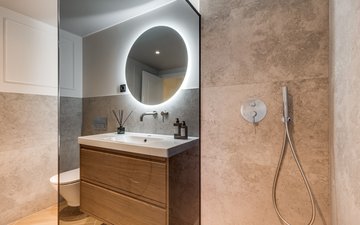 Property slide 24