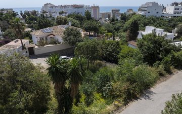 Property slide 9