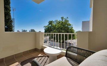 Property slide 18