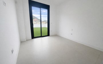 Property slide 18