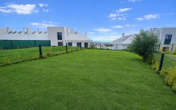 Property slide 21
