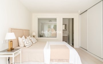 Property slide 22