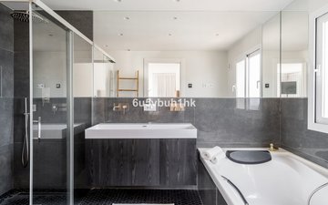 Property slide 32