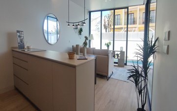 Property slide 18