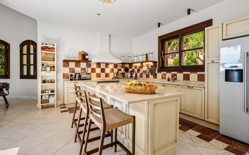 Property slide 16