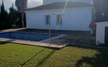 Property slide 10