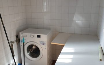 Property slide 21