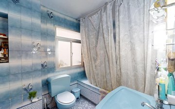 Property slide 28