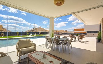 Property slide 25